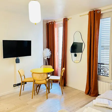 Bright - Sacre Coeur Basilica 아파트 *